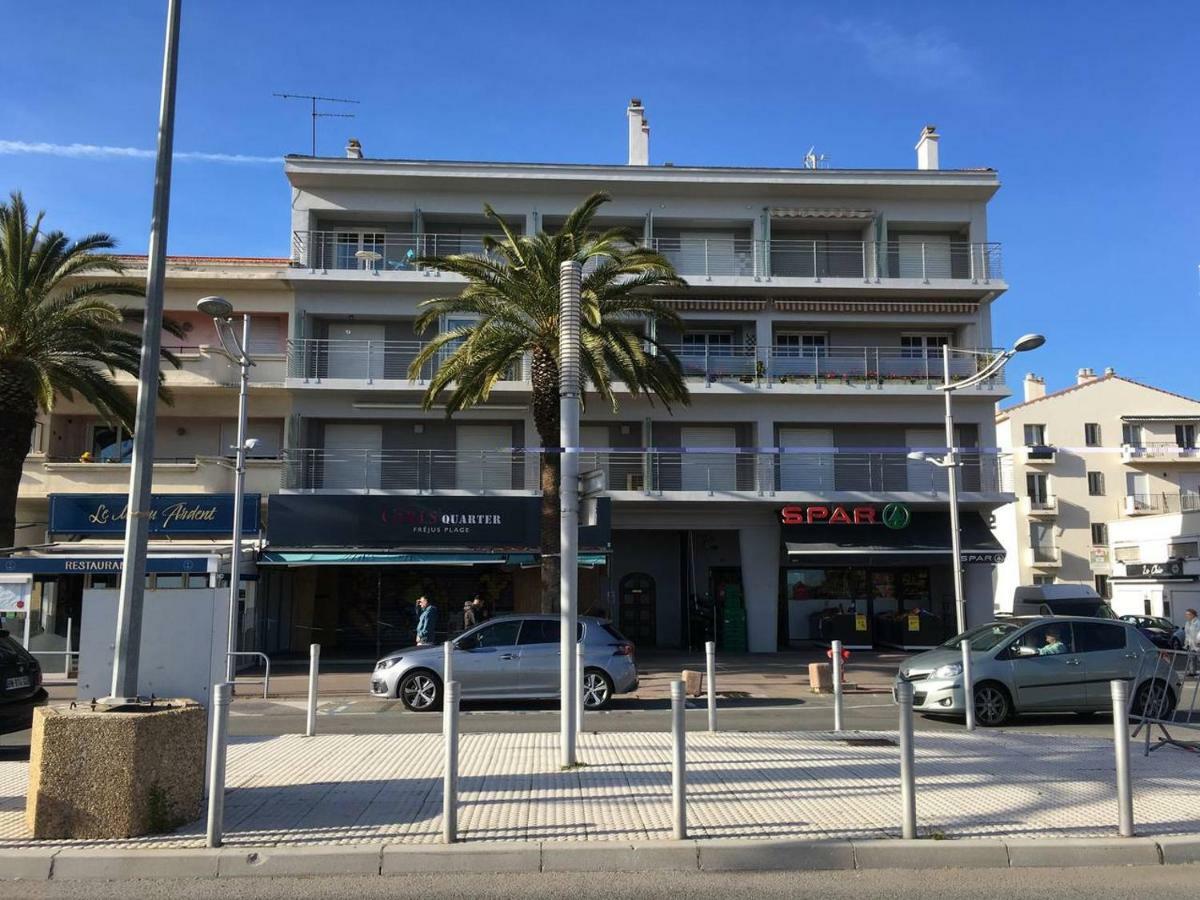 Apartament Le Panorama Fréjus Zewnętrze zdjęcie